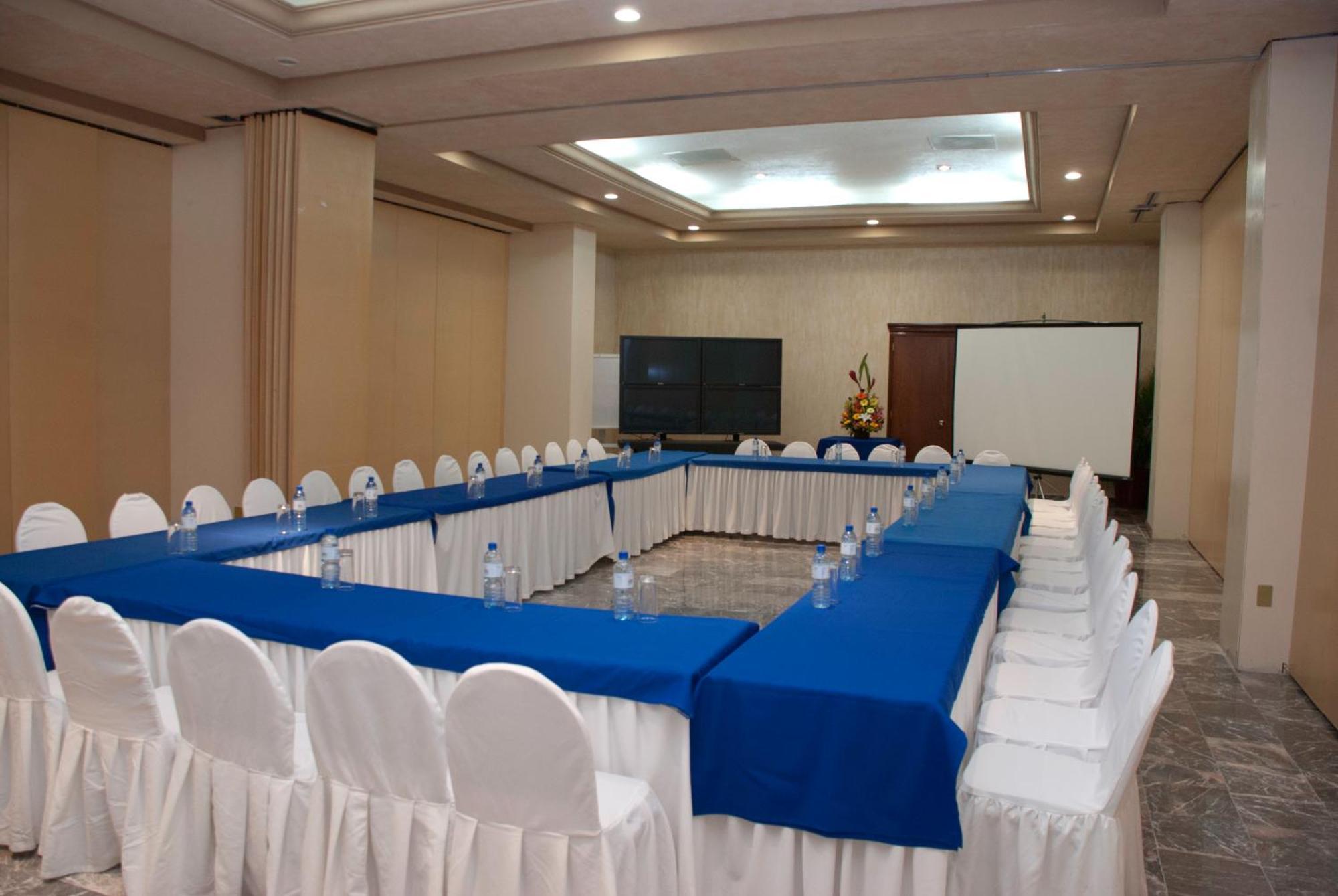 Dorados Conventions & Resort Oaxtepec Extérieur photo