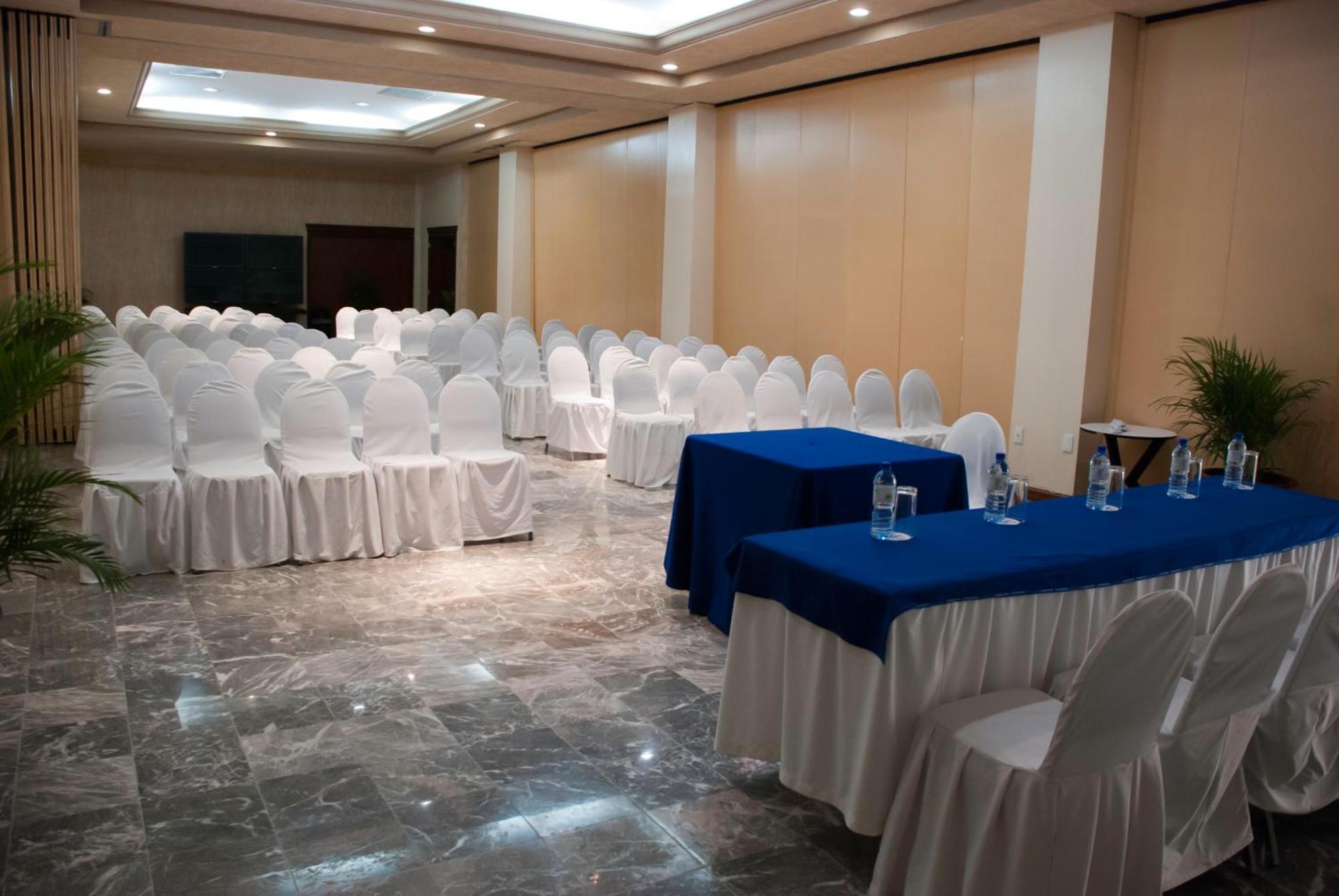 Dorados Conventions & Resort Oaxtepec Extérieur photo